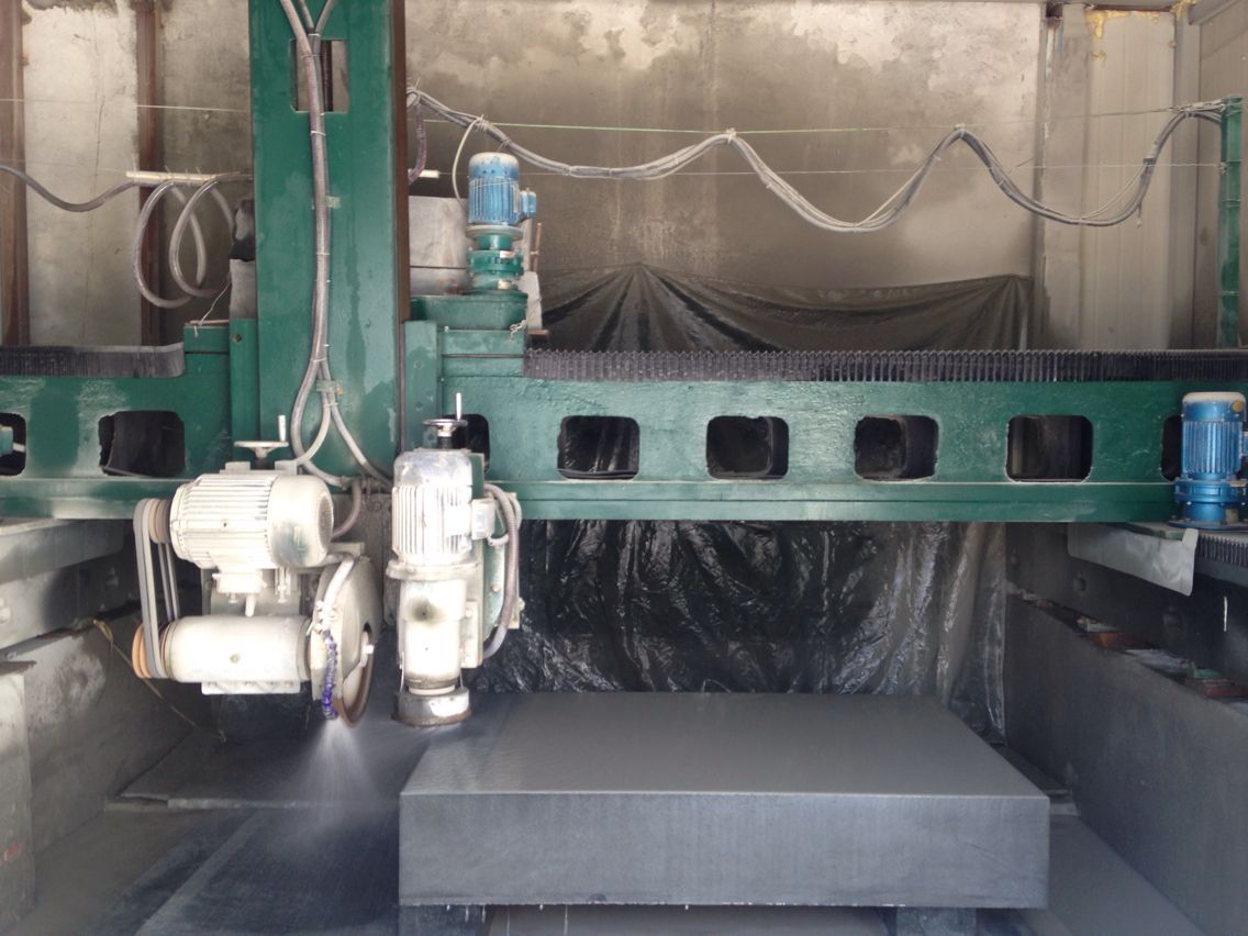 龙门式全自动平面铣床